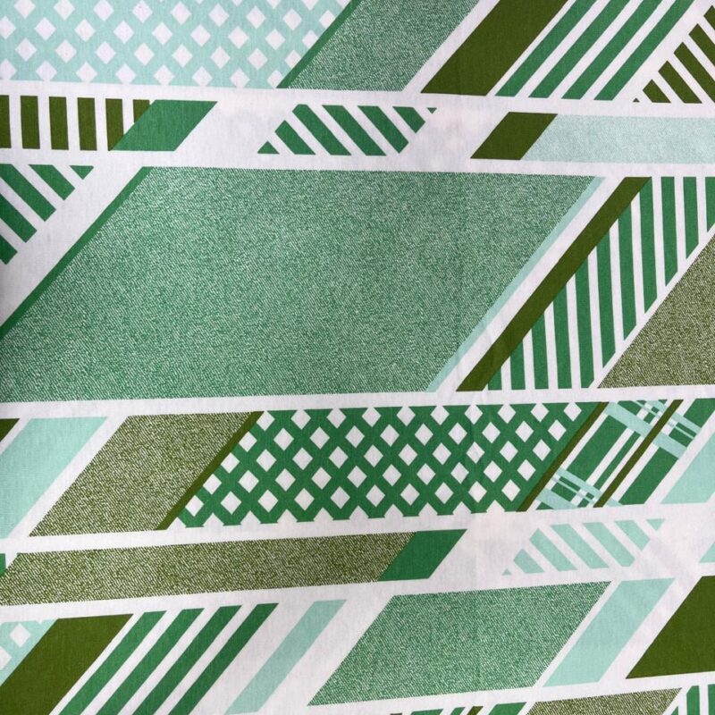 Malha Geométrica 240 larg -24