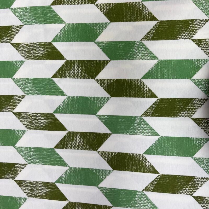 Malha Geométrica 240 larg -15